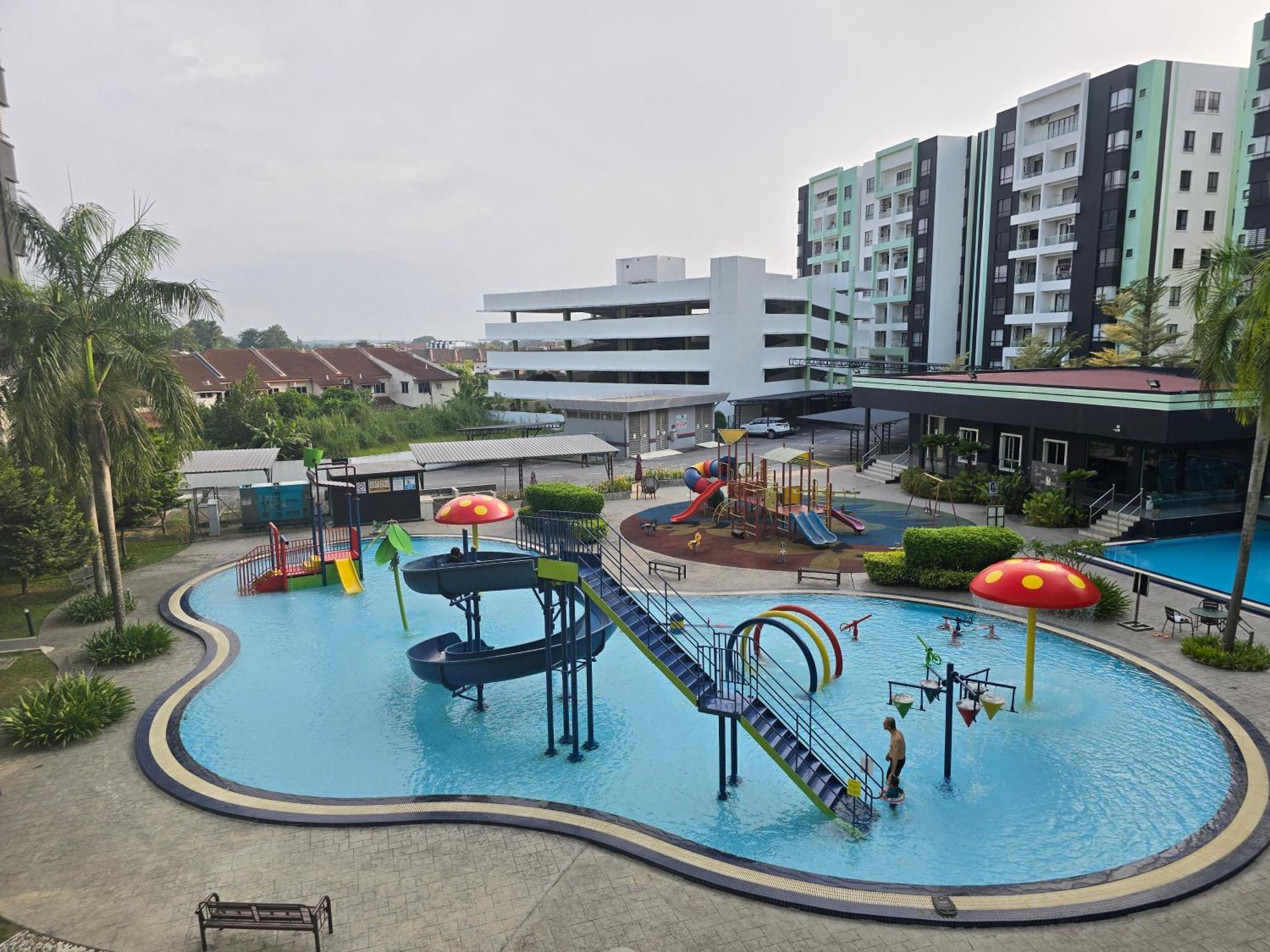 Manhattan Condominium - Jalan Pasir Puteh - ايبوه المظهر الخارجي الصورة